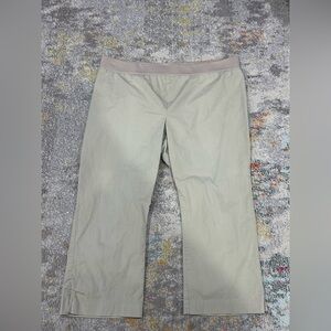 Old Navy Straight Leg Women's Pants in Light Sage
